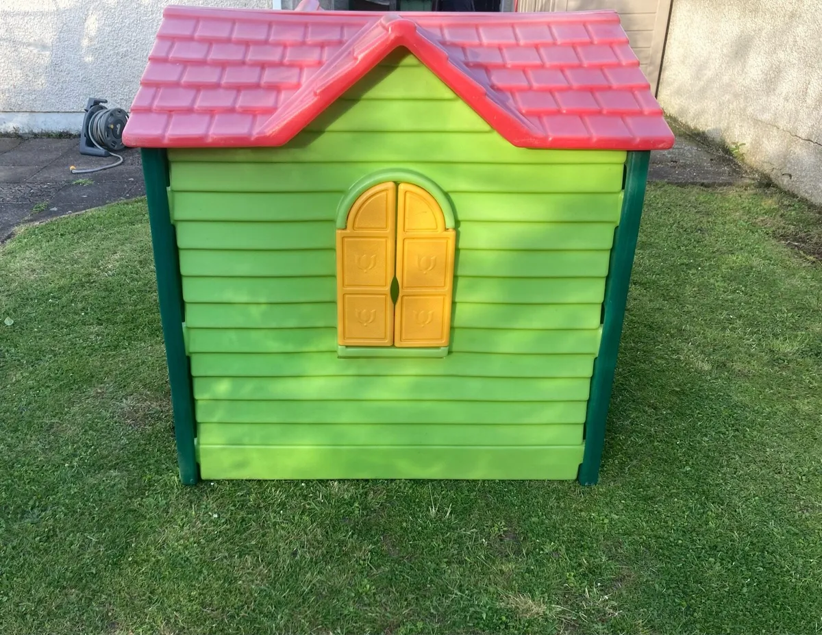 Little Tikes Playhouse - Image 3