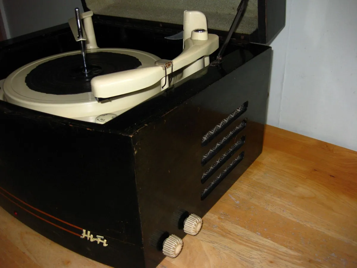 1950's PYE "Black Box" Hi-Fi Record Player. - Image 4