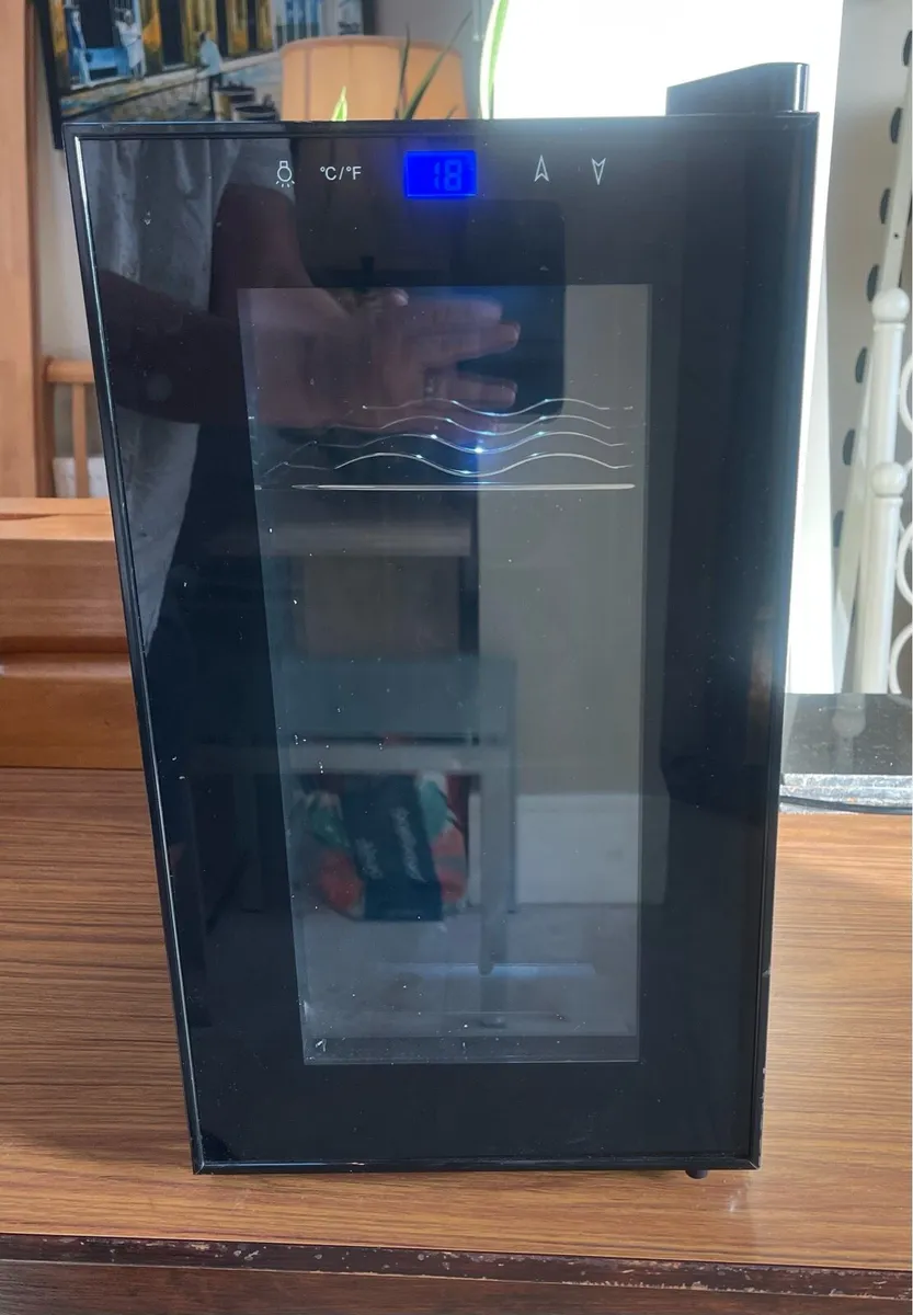 As New - 8 Bottle Wine Cooler Fridge - Can Deliver - Image 1