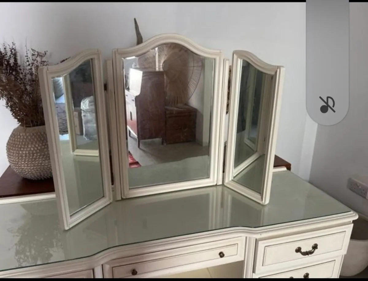 Dressing table - Image 4
