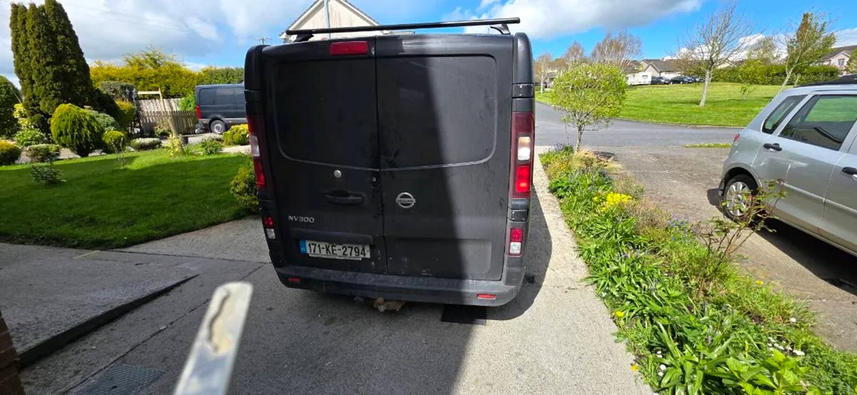 Nissan Nv300 - Image 2