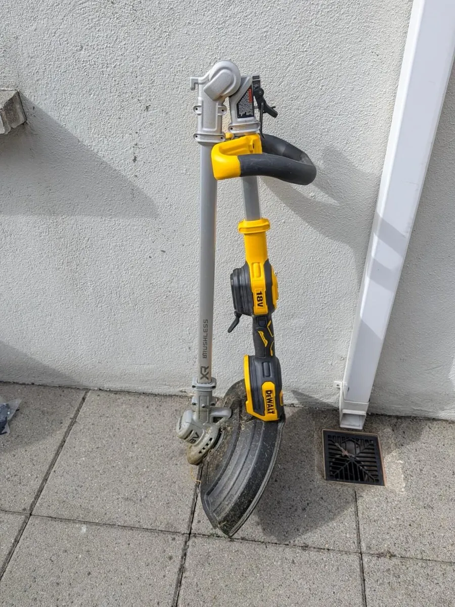 Strimmer - DeWalt 18V XR Brushless Cordless - Image 2