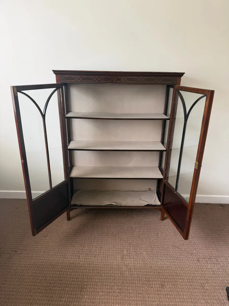 Mahogany Display cabinet - Image 4