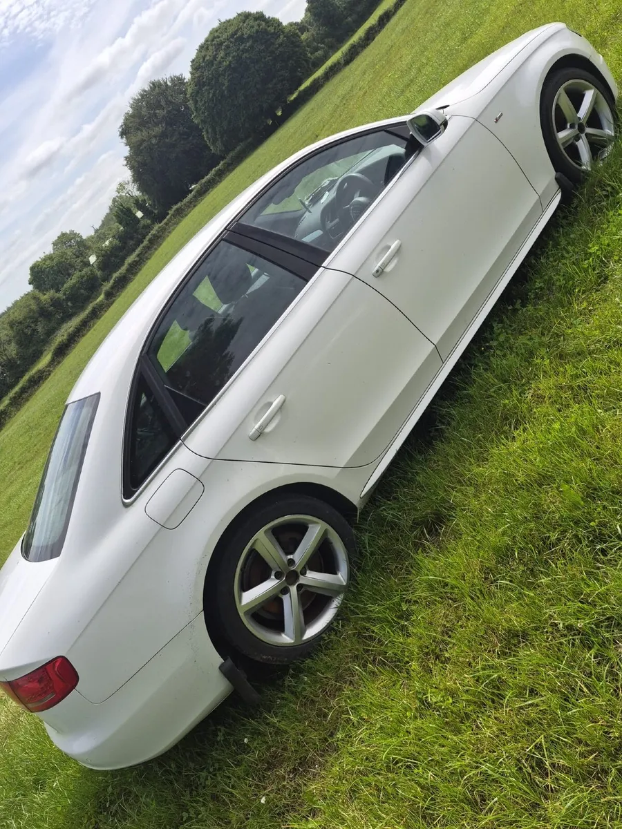 Car - Image 3