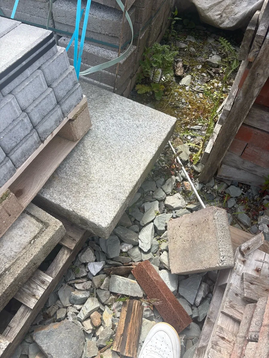 Granite pillar capping - Image 2