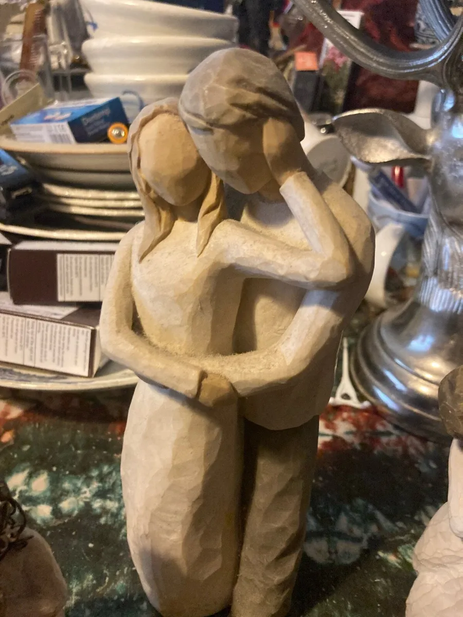 Willow tree figures free postage - Image 3