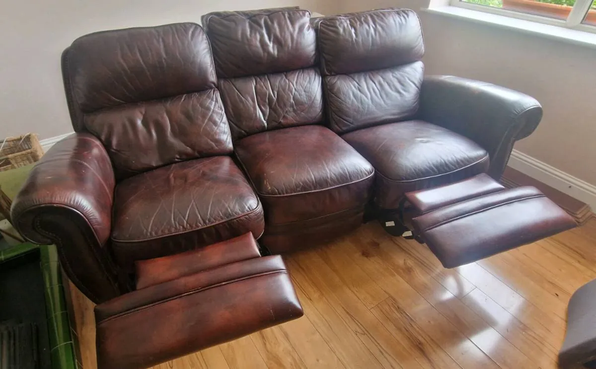 Leather sofa - Image 2