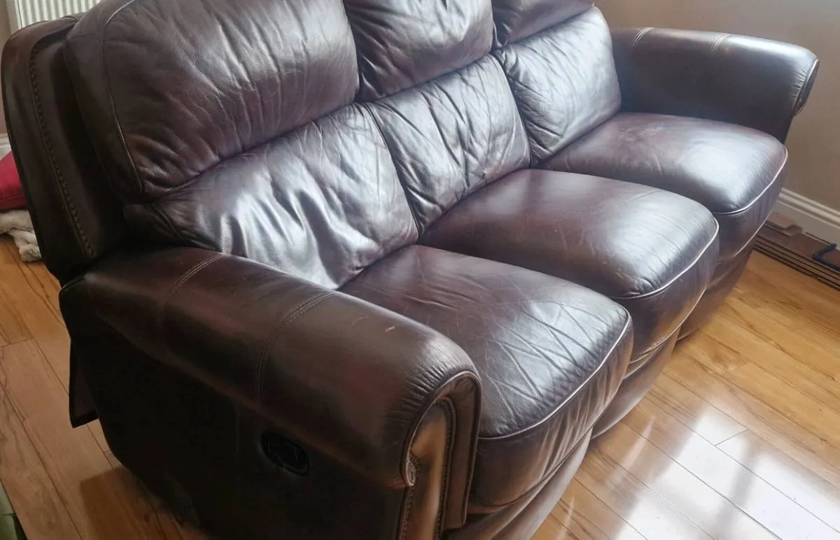 Leather sofa - Image 3