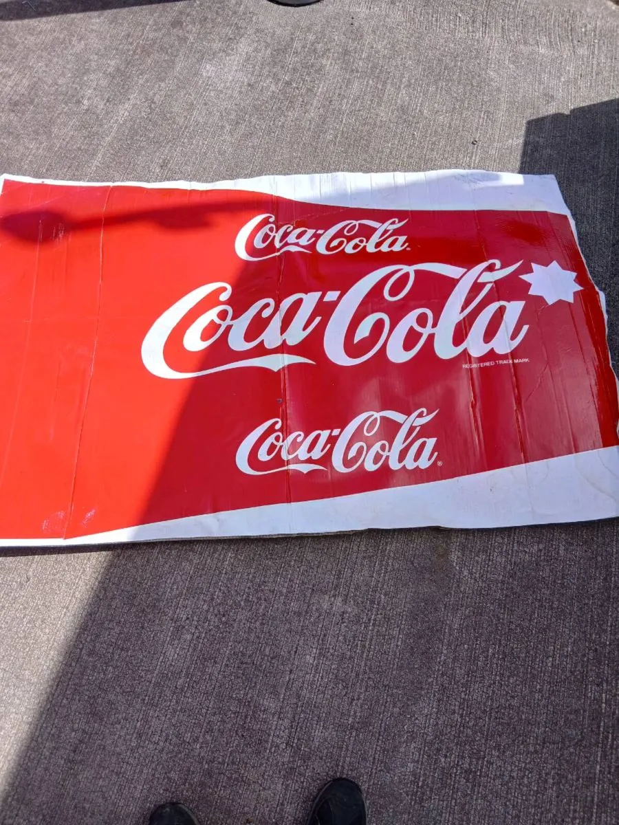 Coca,cola sign