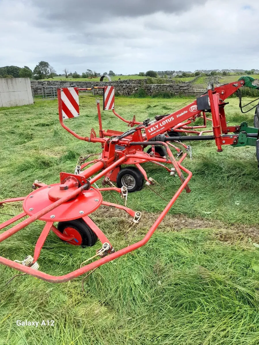 Lely Lotus Combi Hay Tedder - Image 1