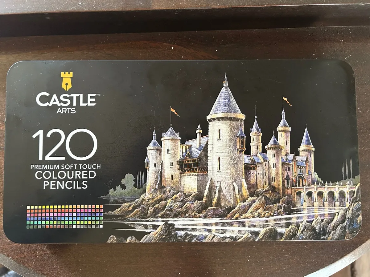 Castle arts pencil set - Image 1