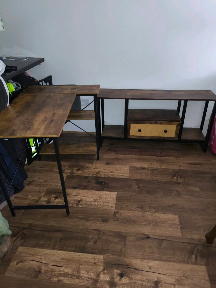 Set new ,65 euro - Image 1