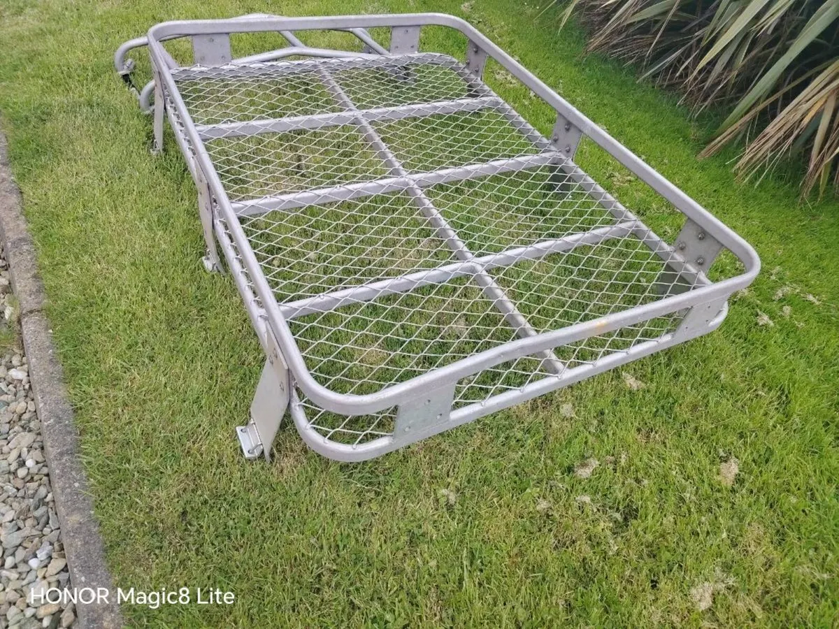 Roof rack - Image 2