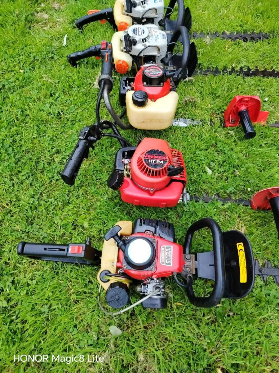 Hedge trimmer - Image 1
