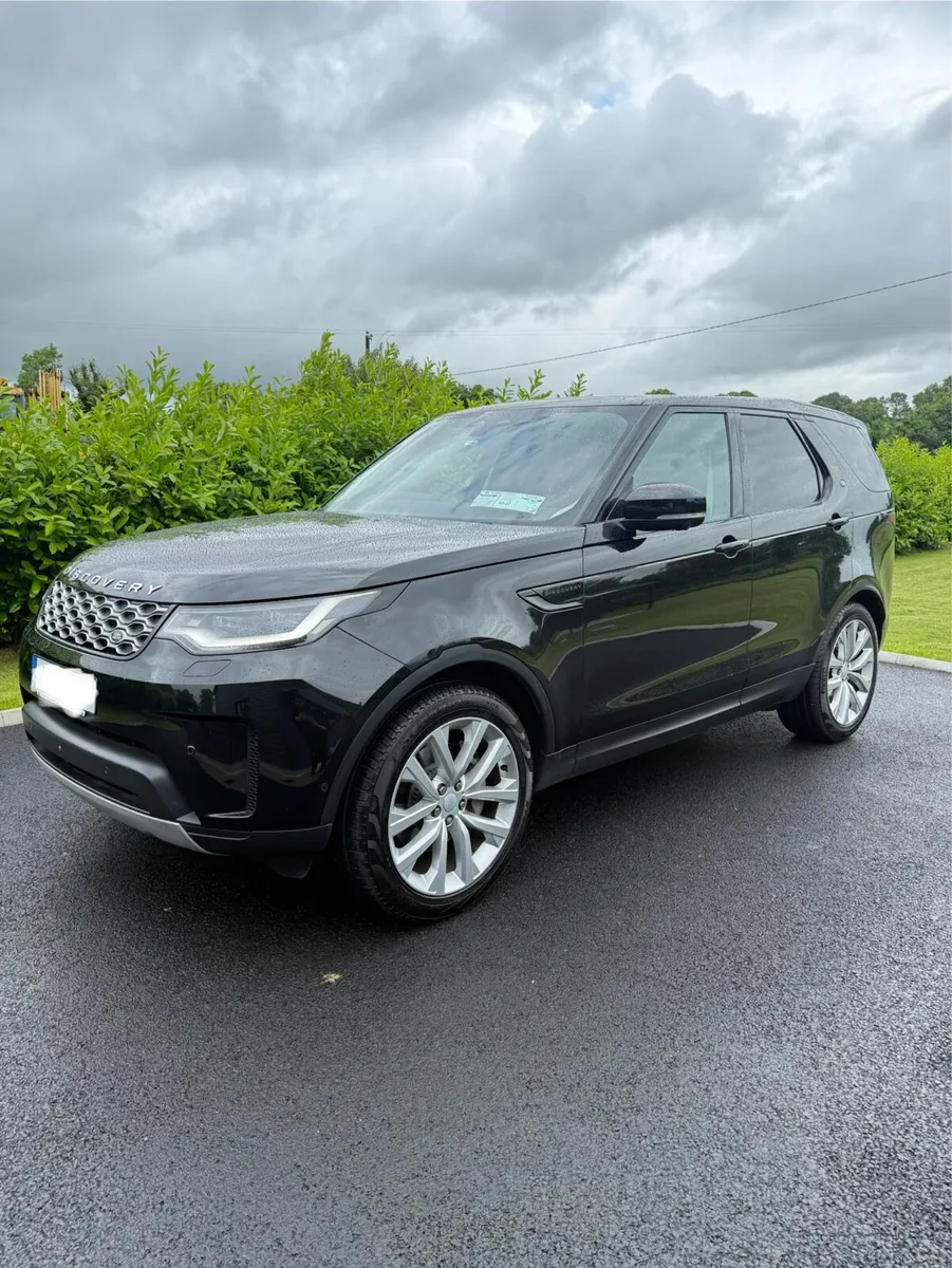 Land Rover Discovery Auto 3.0 - Image 3