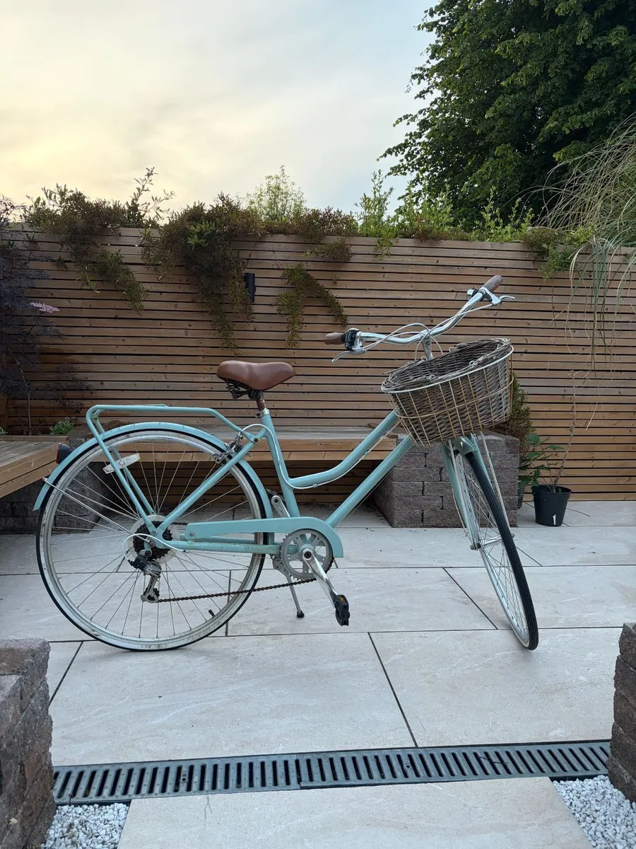 Reid Ladies Vintage City Bike (Size S) - Image 1