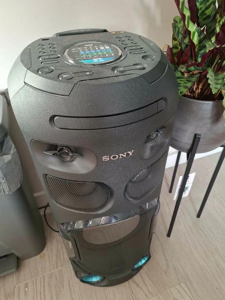 Sony MHC-V42D - Image 1