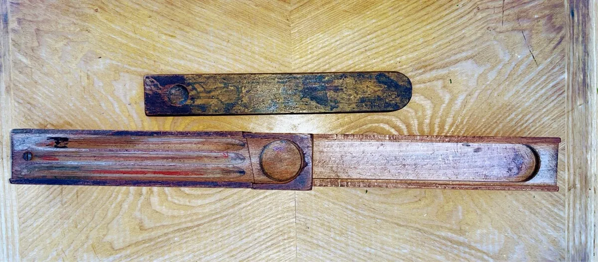 Victorian period pencil case - Image 4