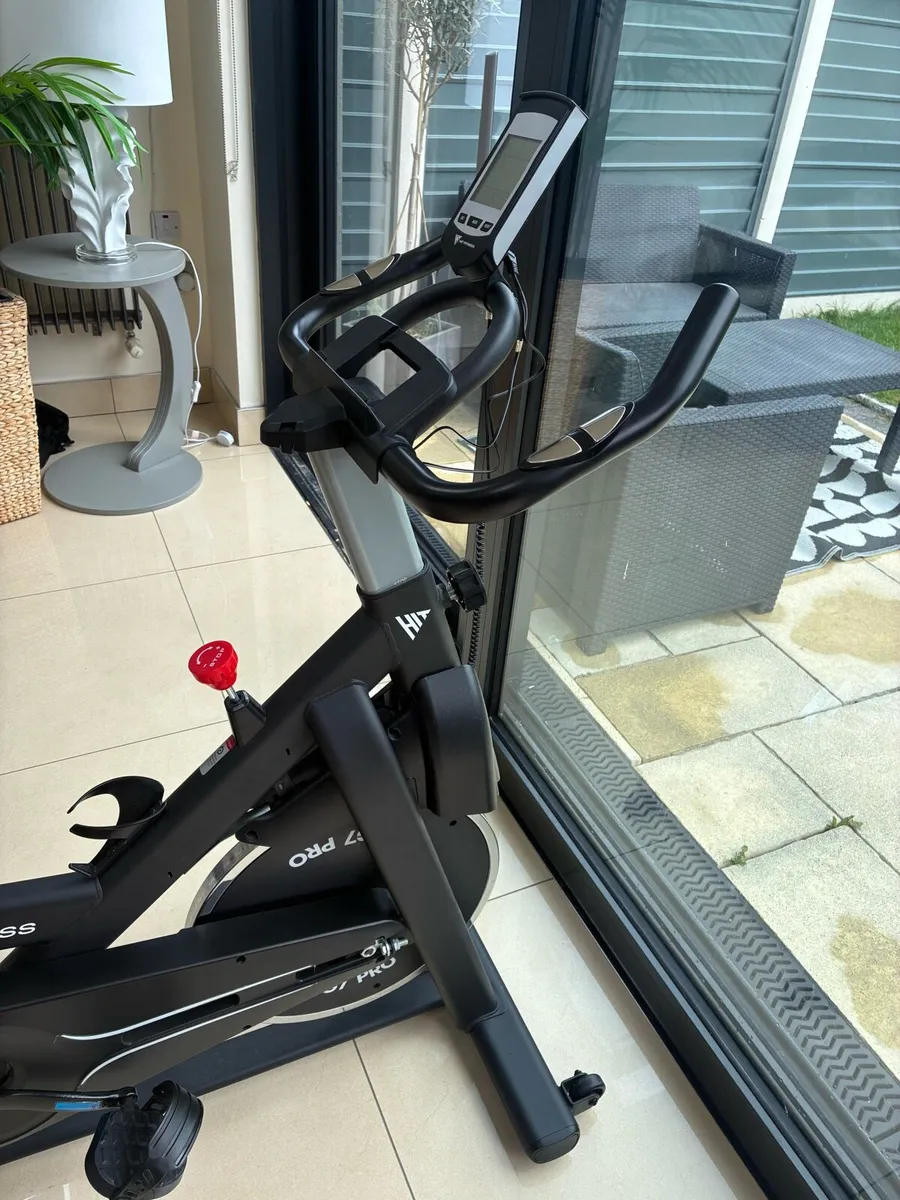 HIIT fitness G7 exercise bike - Image 2