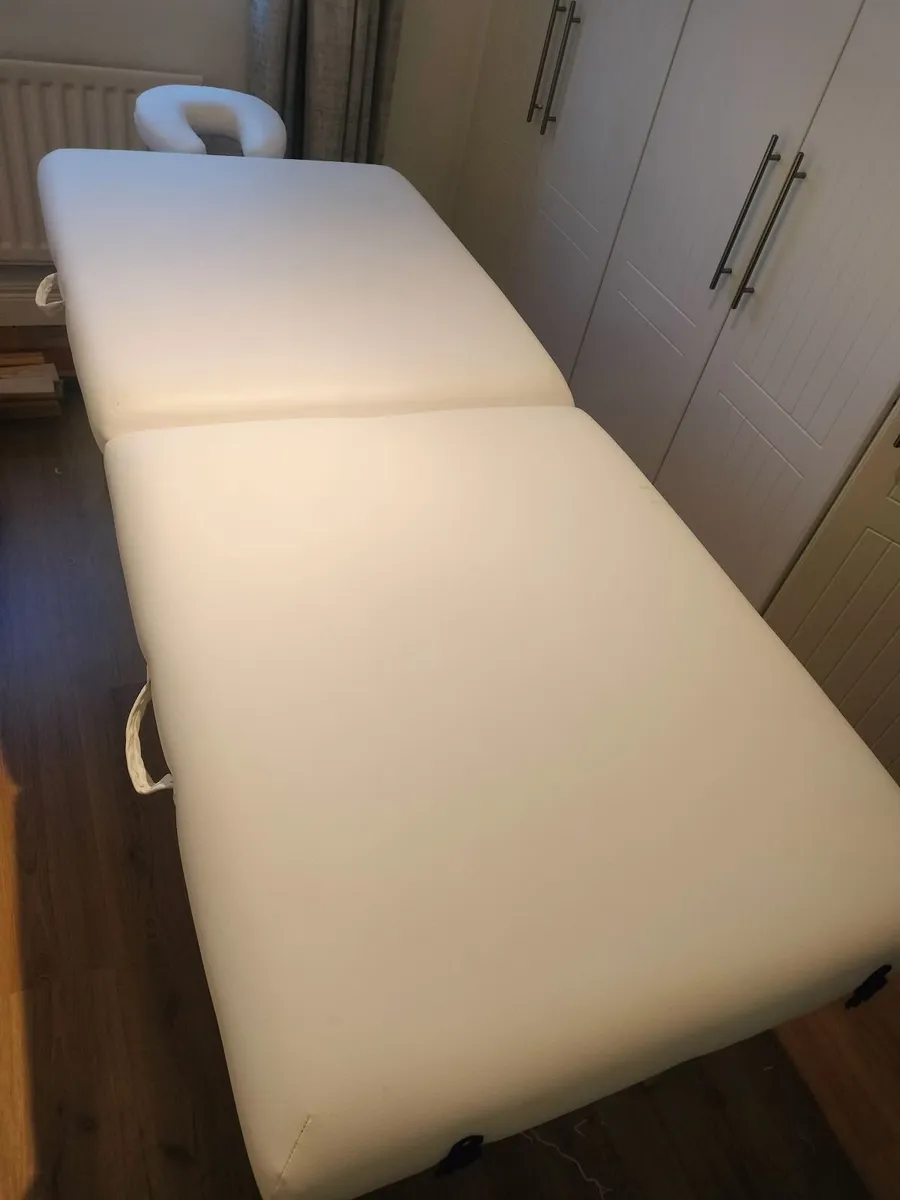 Massage table Beauty table - Image 3