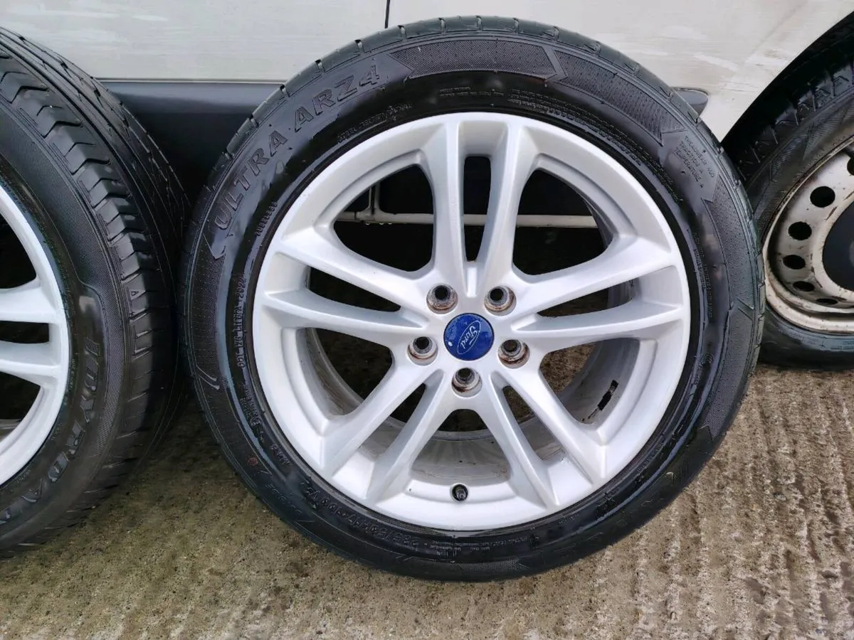 17" Ford Mondeo alloy wheels - Image 2