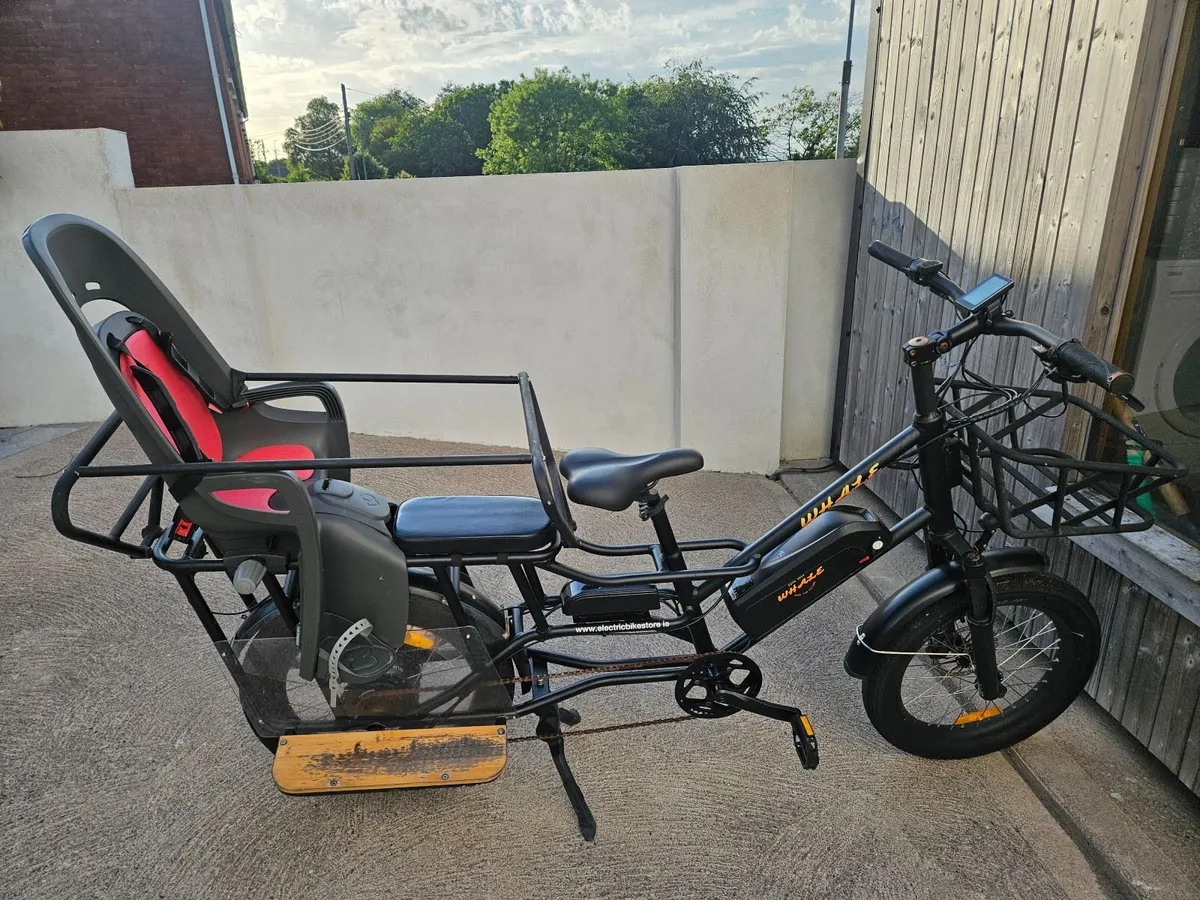 Whale Longtail Cargo Bike-very low mileage - Image 4
