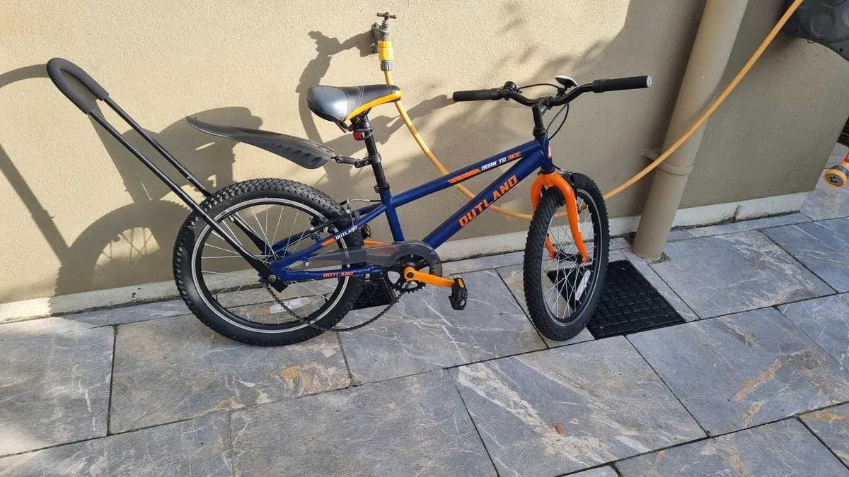 Brand new bicycle "Outlander" with support