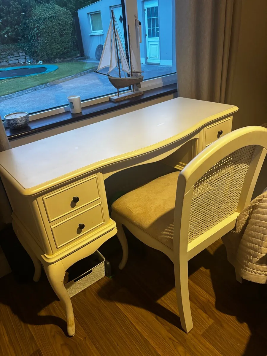 Furniture - Image 3