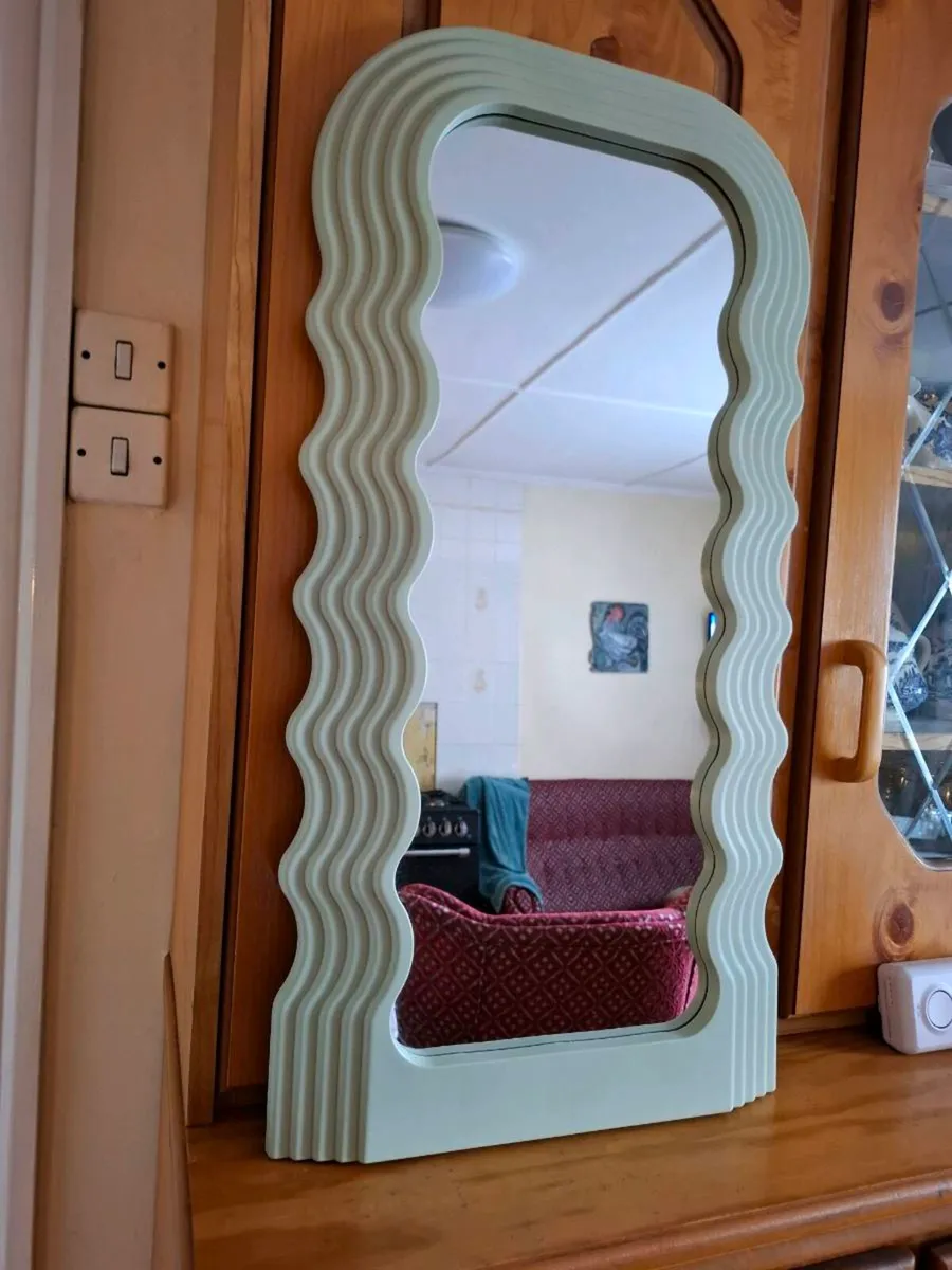 Mirror - Image 1
