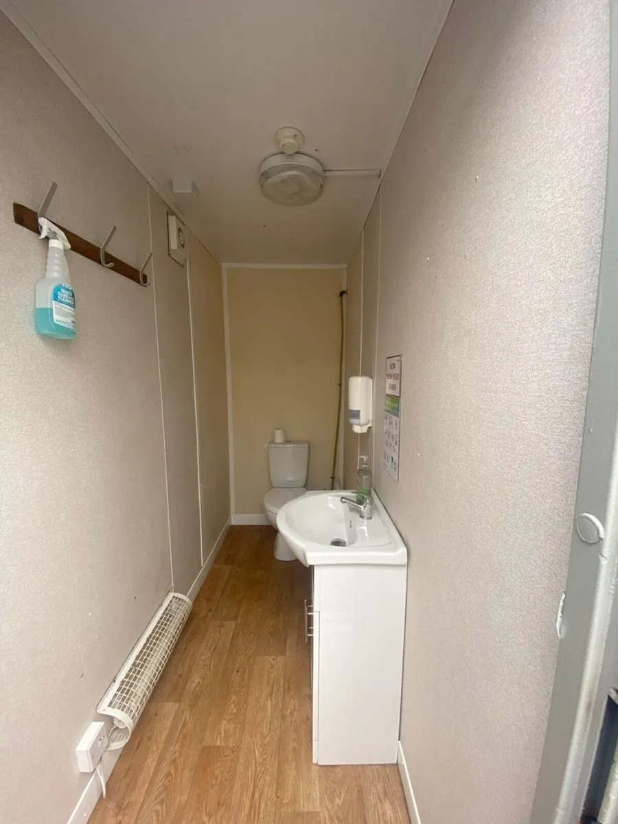 16' x 10' Portable Toilet for Sale / Rent - Image 4