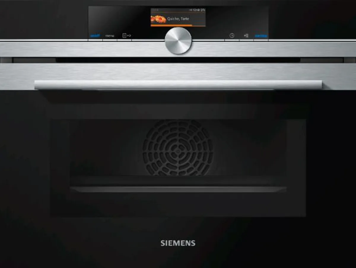 Siemens iQ700 Built-In Compact Oven with Microwave - Image 3