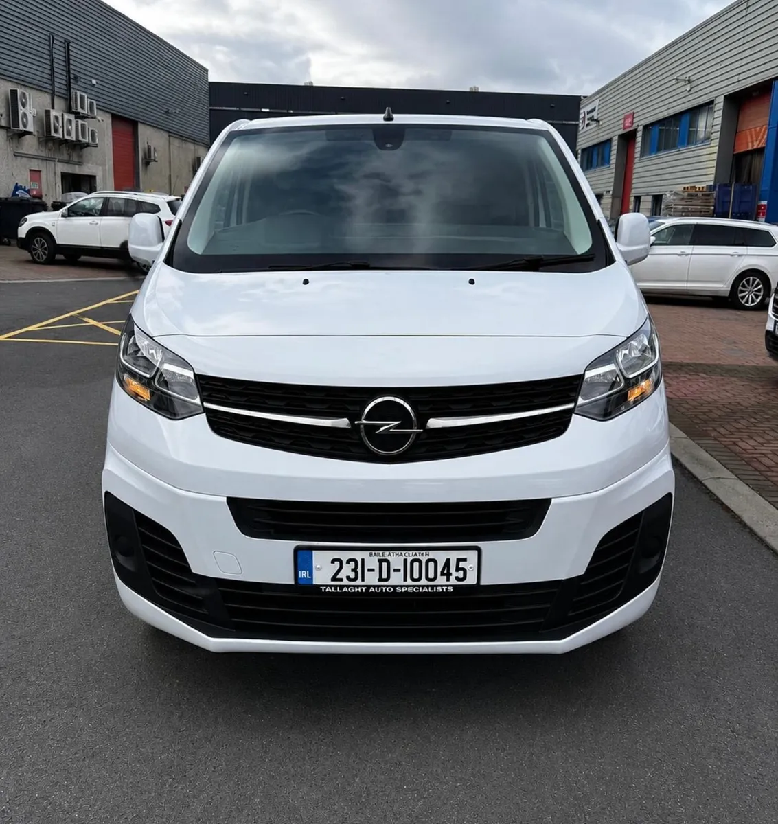 2023 Opel Vivaro LWB Reverse Camera - Image 2