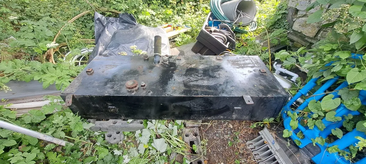 steel tank - Image 1