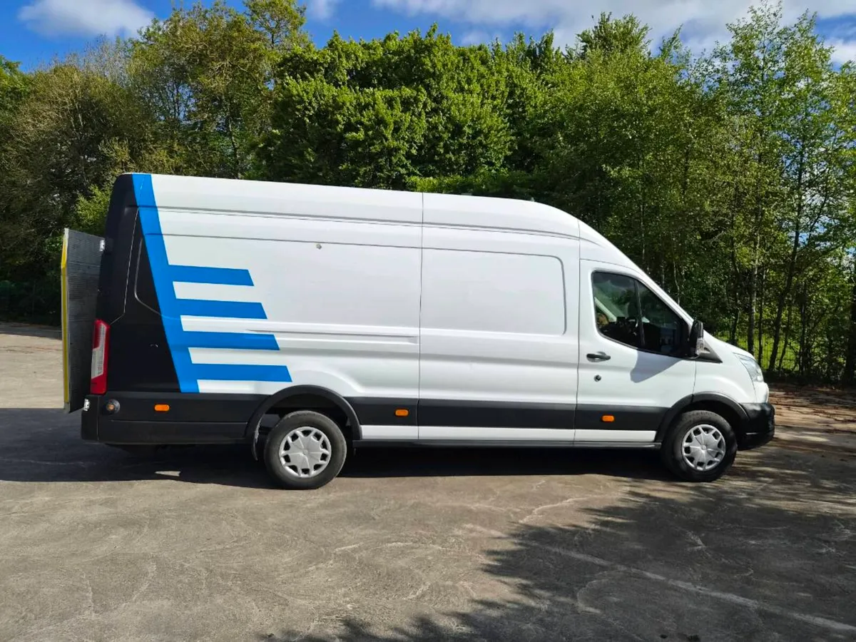 222 Ford Transit Trend One Owner New Crvt Warranty - Image 3