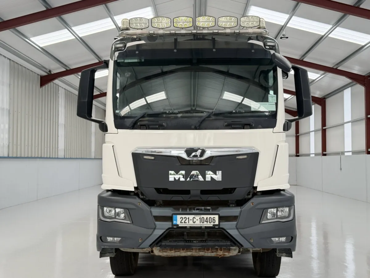 2022 MAN TGS 35.420 TIPPER - Image 2