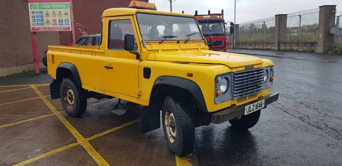 2002 Landrover Defender 110 Pickup - Image 1