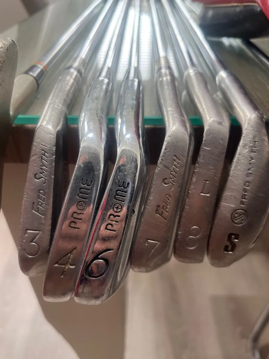 Vintage Golf Clubs - Image 4