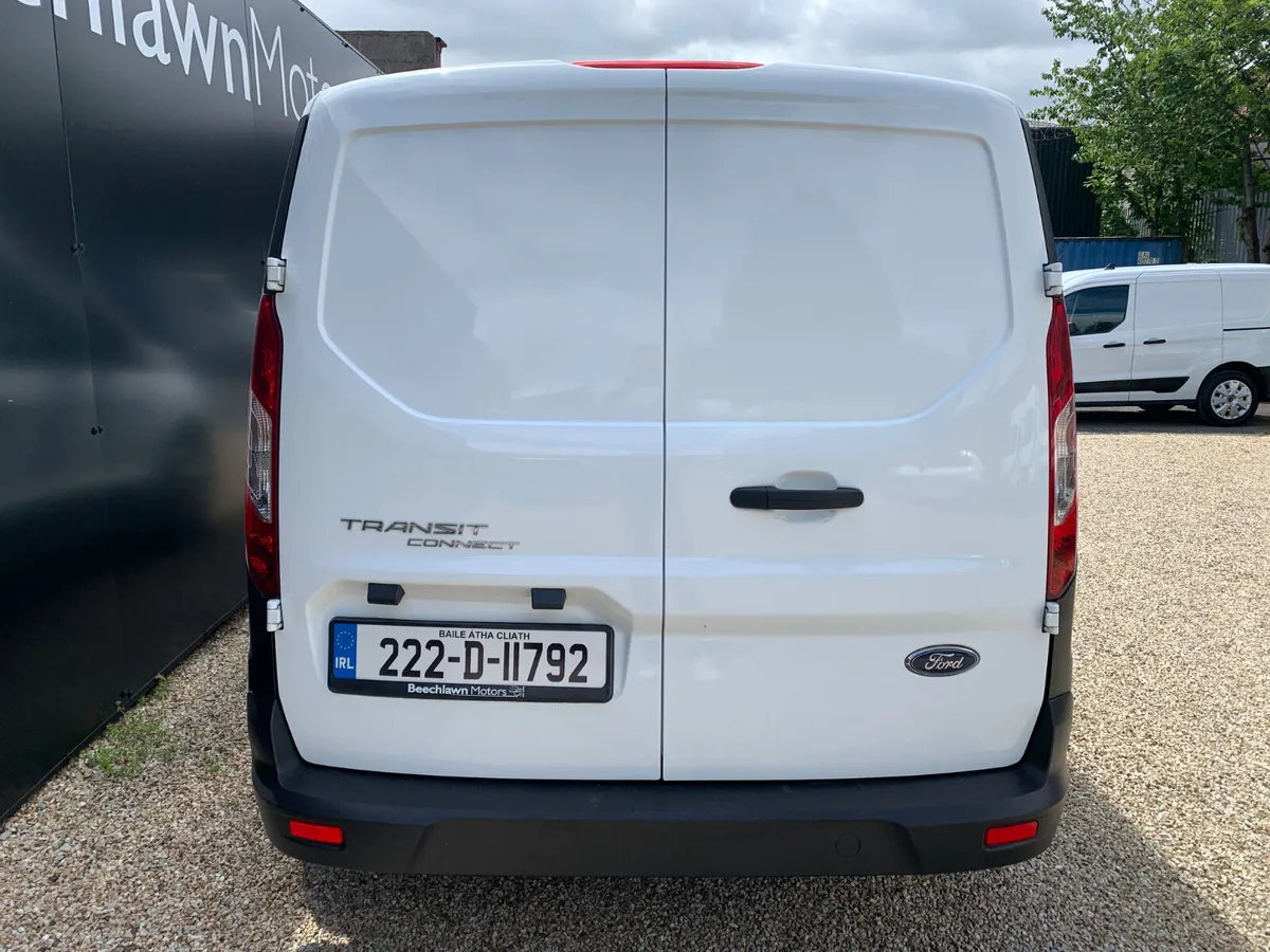 FORD TRANSIT CONNECT 1.5 TDCI 3 SEATER - Image 4