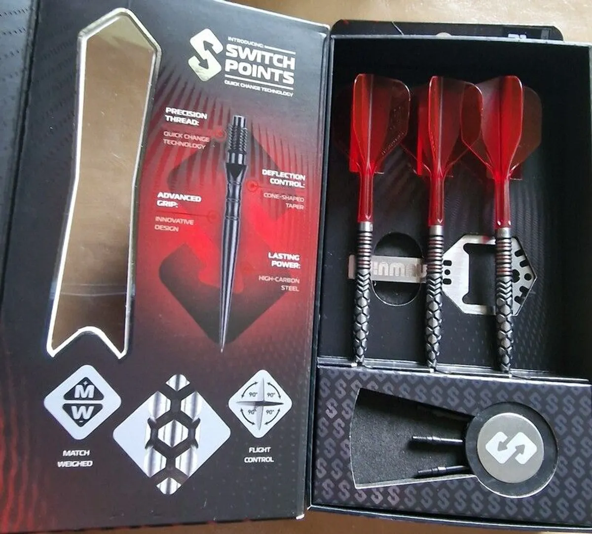 darts - Image 1