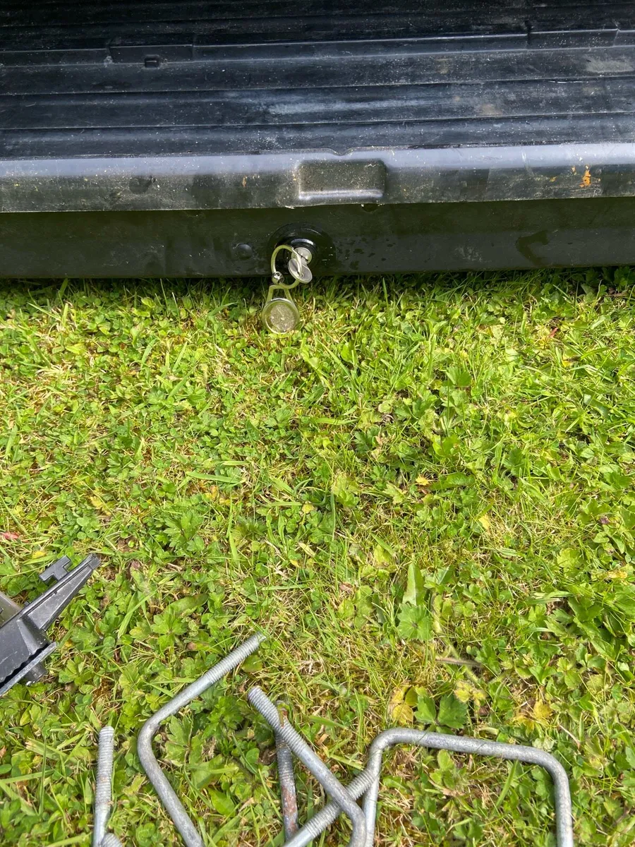 Roof. Box - Image 2