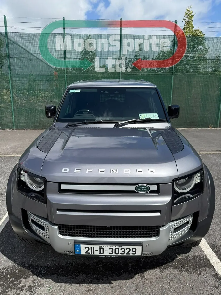 Defender 110 Hard Top S Commercial | €43500 + VAT - Image 2