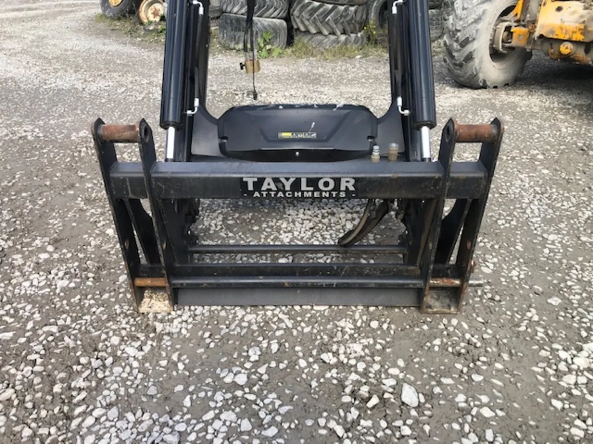 Telehandler & Tractor Loader Adaptors - Image 4