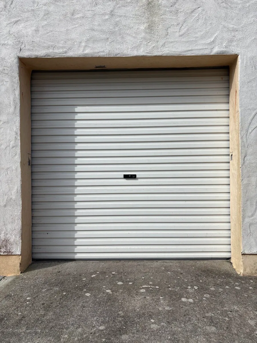 Garage Roller Door - Image 1