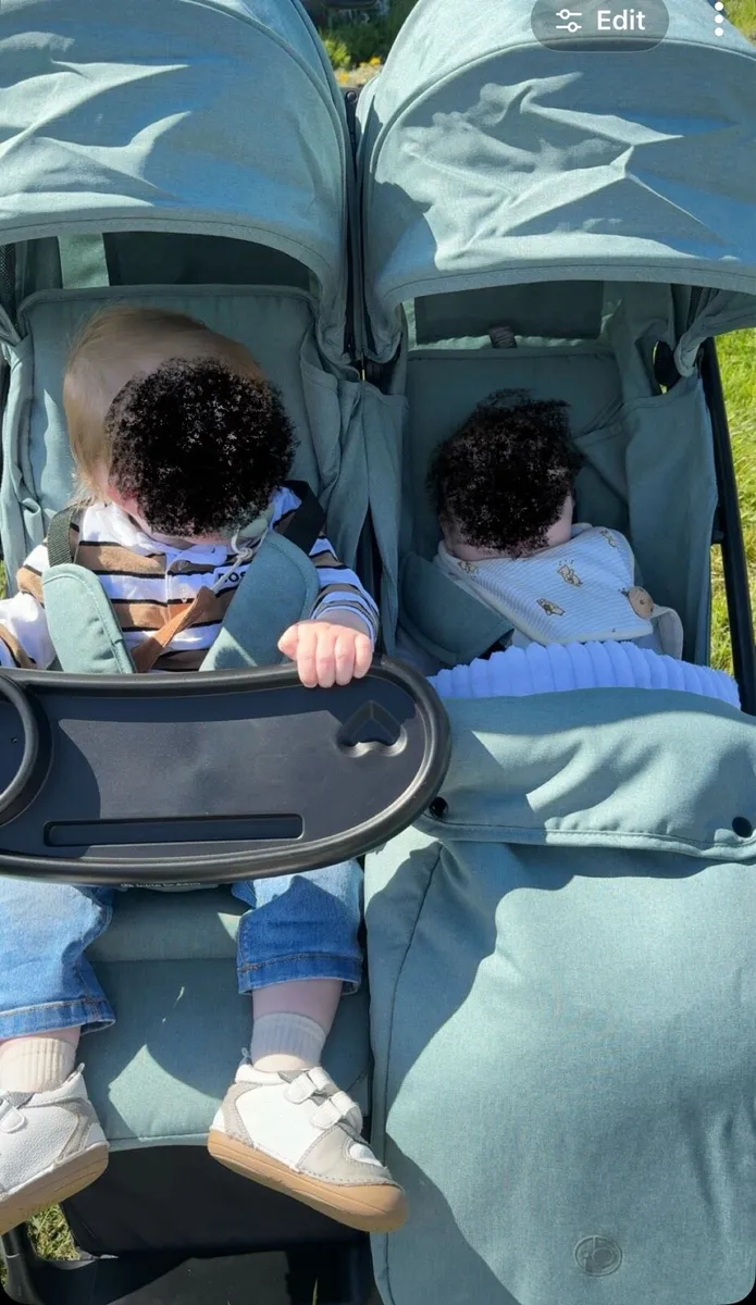 Aries double stroller max auto fold - Image 2