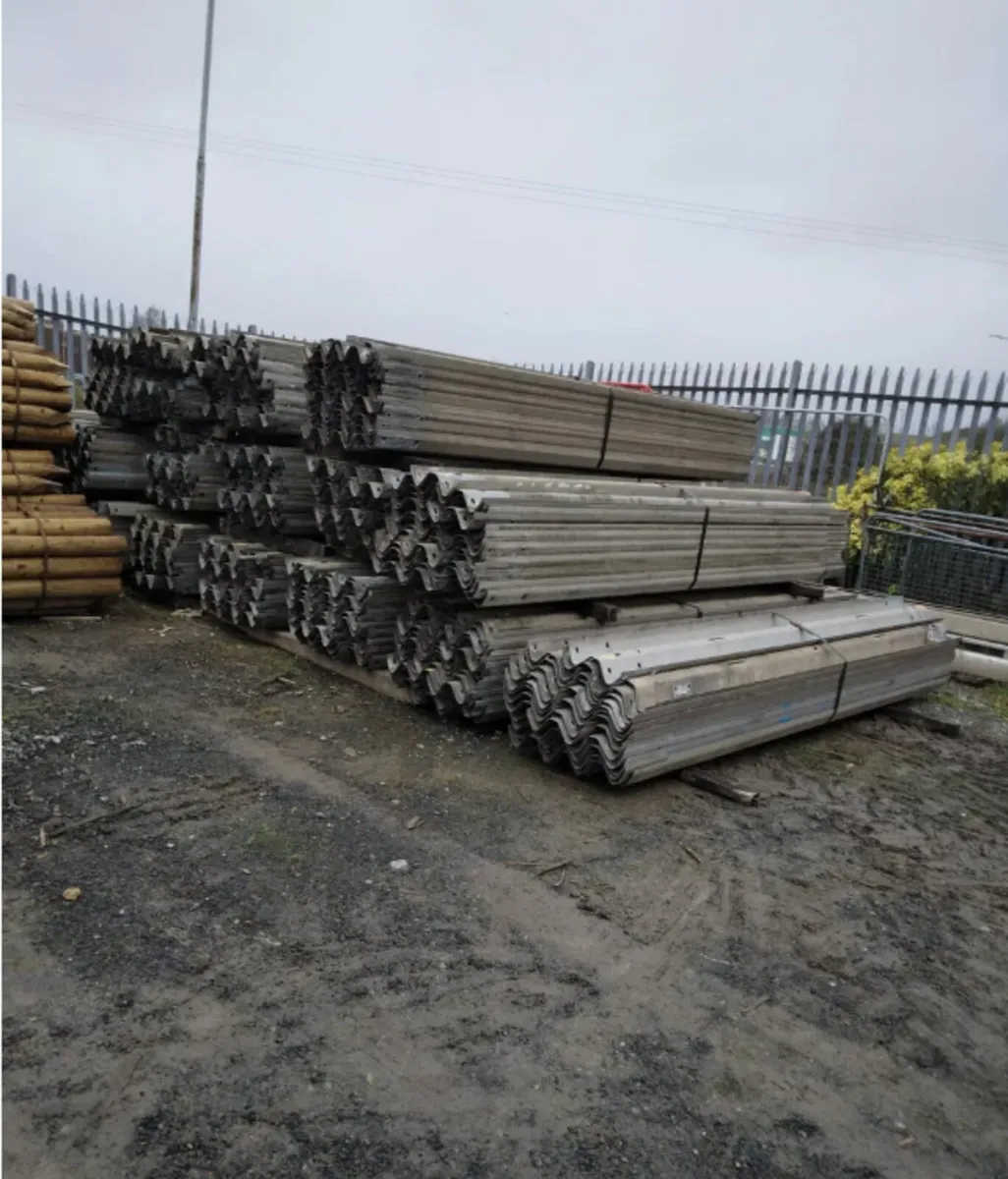 Crash Barriers at FRS Fencing Limerick - Image 4