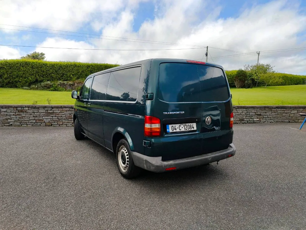 Volkswagen Transporter LWB 2.5 TDI Doe 02/2027 - Image 4