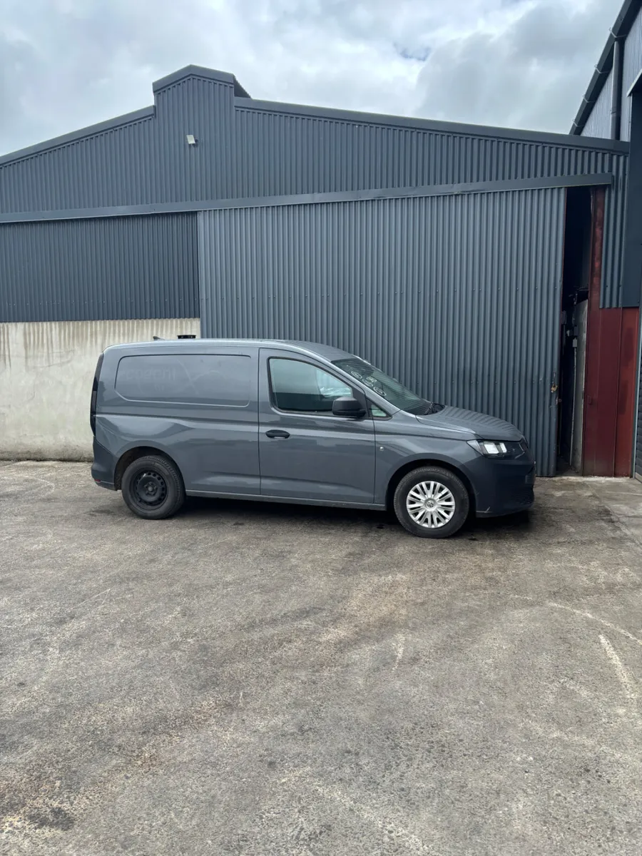 Volkswagen Caddy For Breaking - Image 1