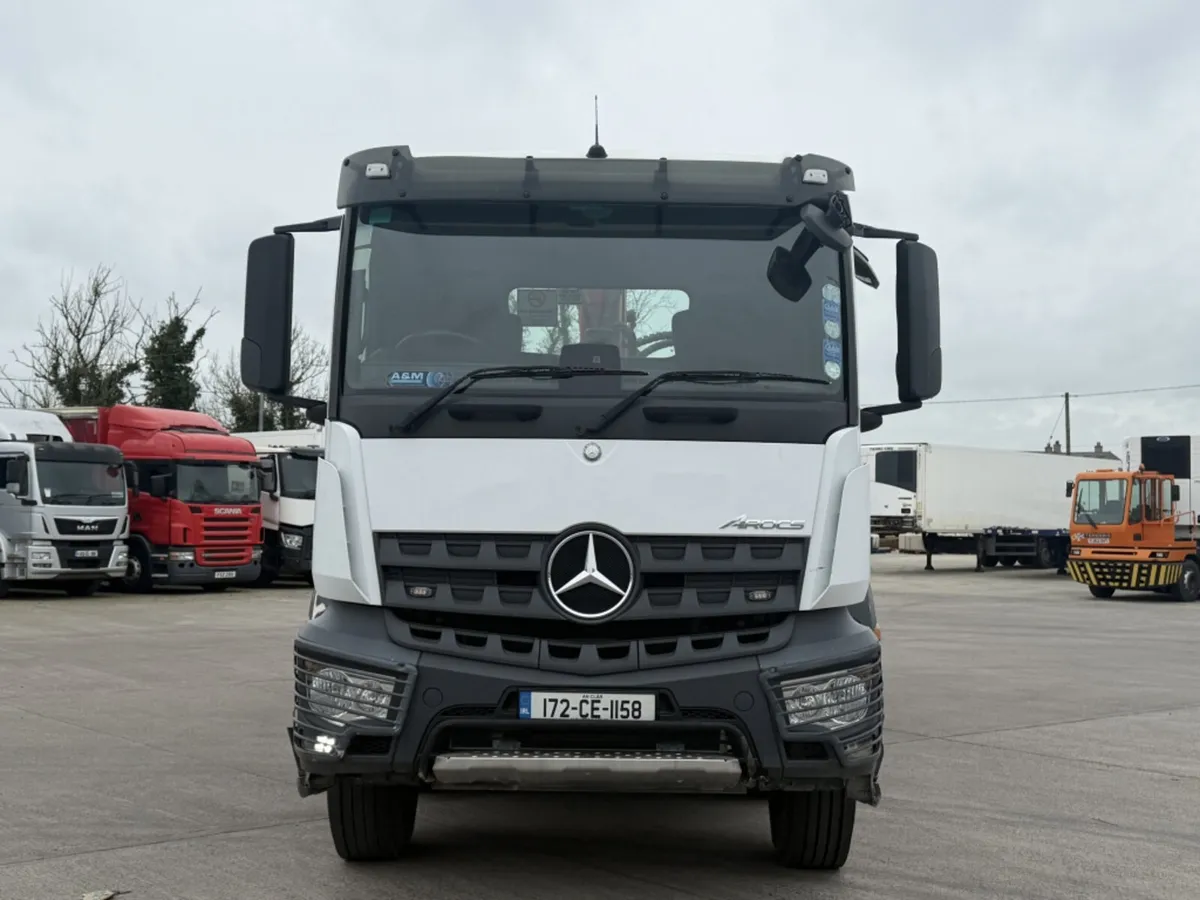 2017 MERCEDES AROCS 3240 TIPPER - Image 2