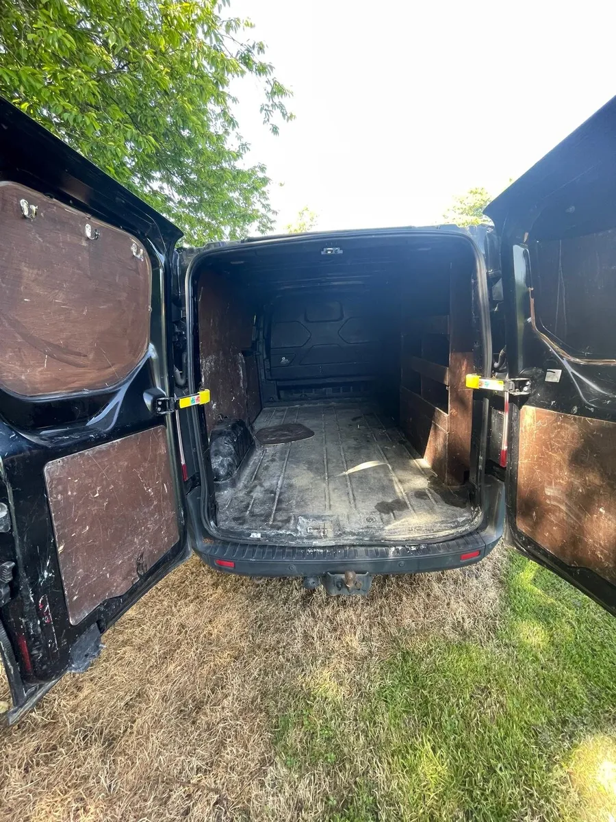 ford transit custom - Image 2