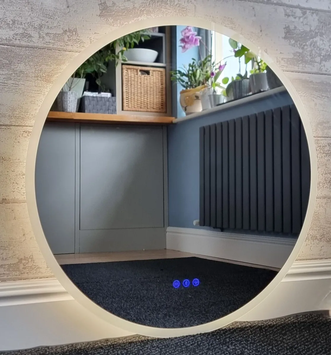 LED Bathroom Mirror Bluetooth Speakers Demister - Image 4